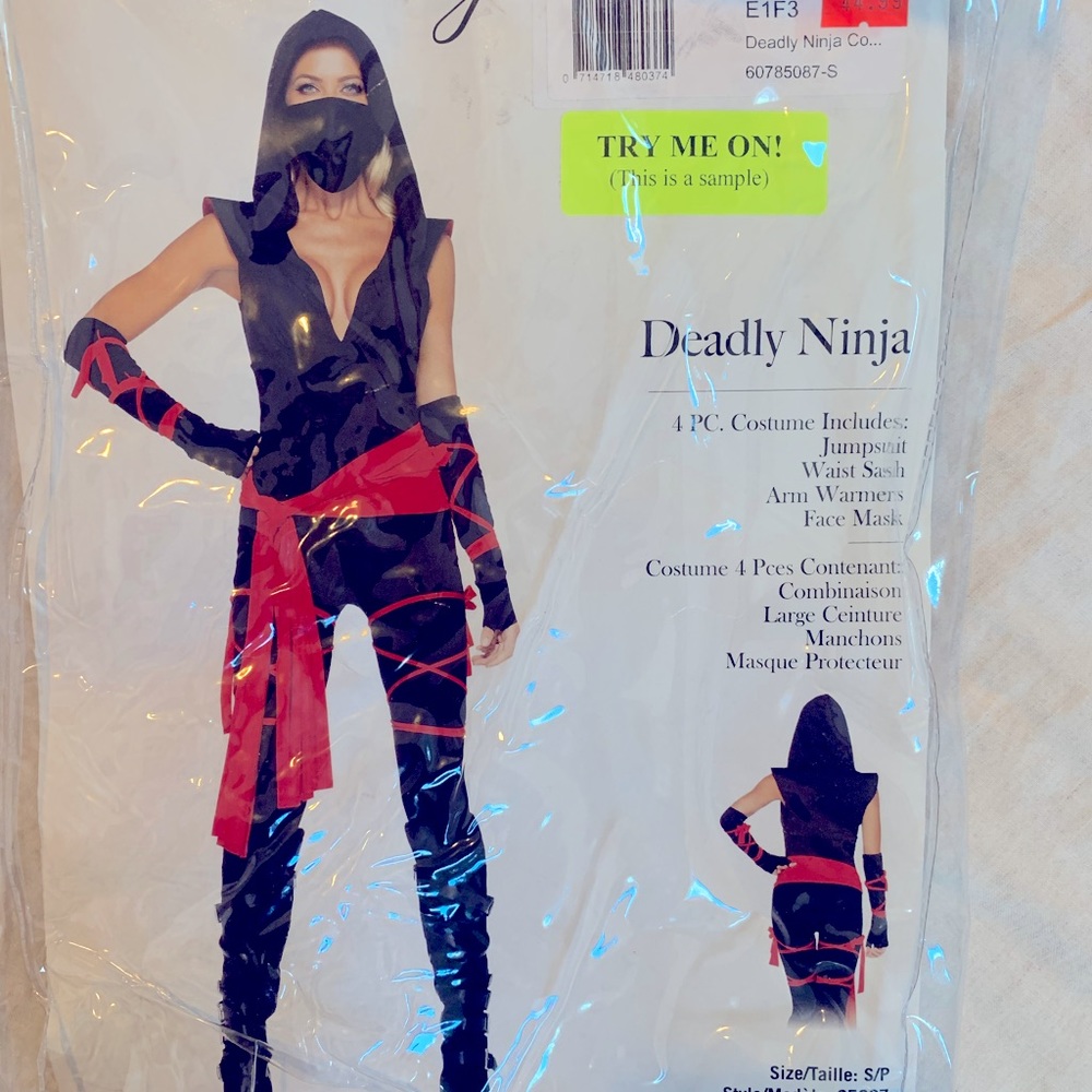 Adult Women’s Ninja Costume size Small